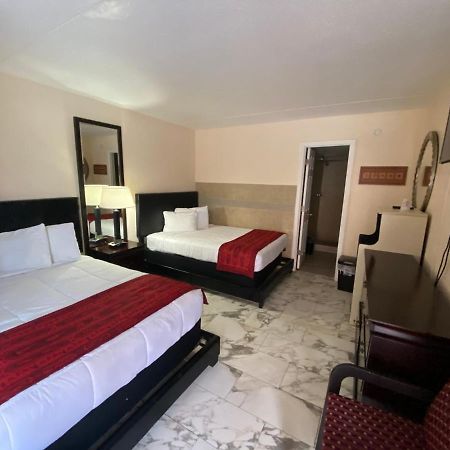 מירטל ביץ' Sea Banks Motor Inn מראה חיצוני תמונה