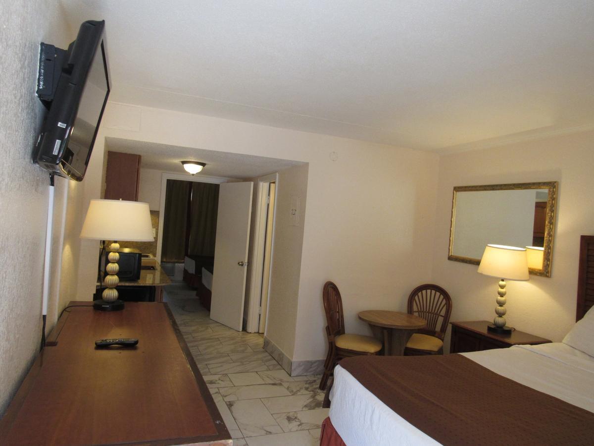 מירטל ביץ' Sea Banks Motor Inn מראה חיצוני תמונה