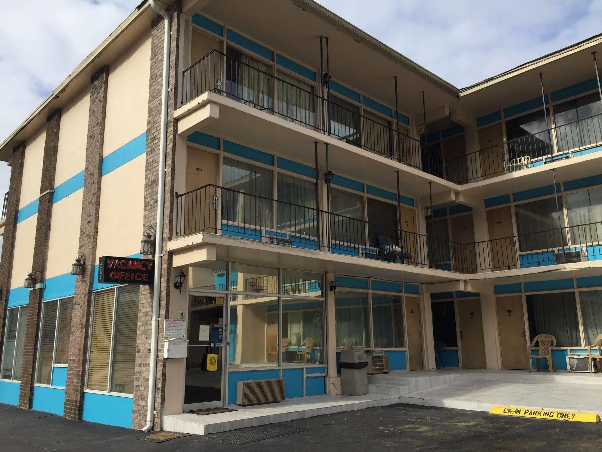 מירטל ביץ' Sea Banks Motor Inn מראה חיצוני תמונה